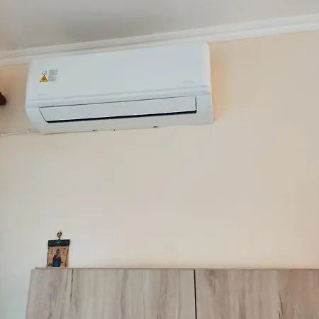 Center Maria Julia Cubana Selanik