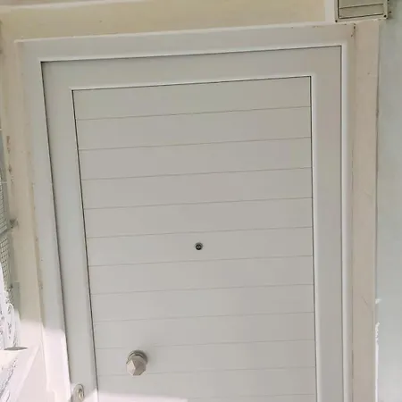 Center Maria Julia Cubana Daire Selanik