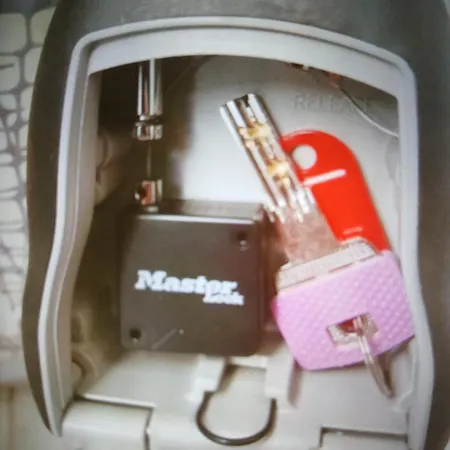 Apartment Center *