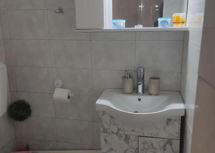 Apartament Center Maria Julia Cubana